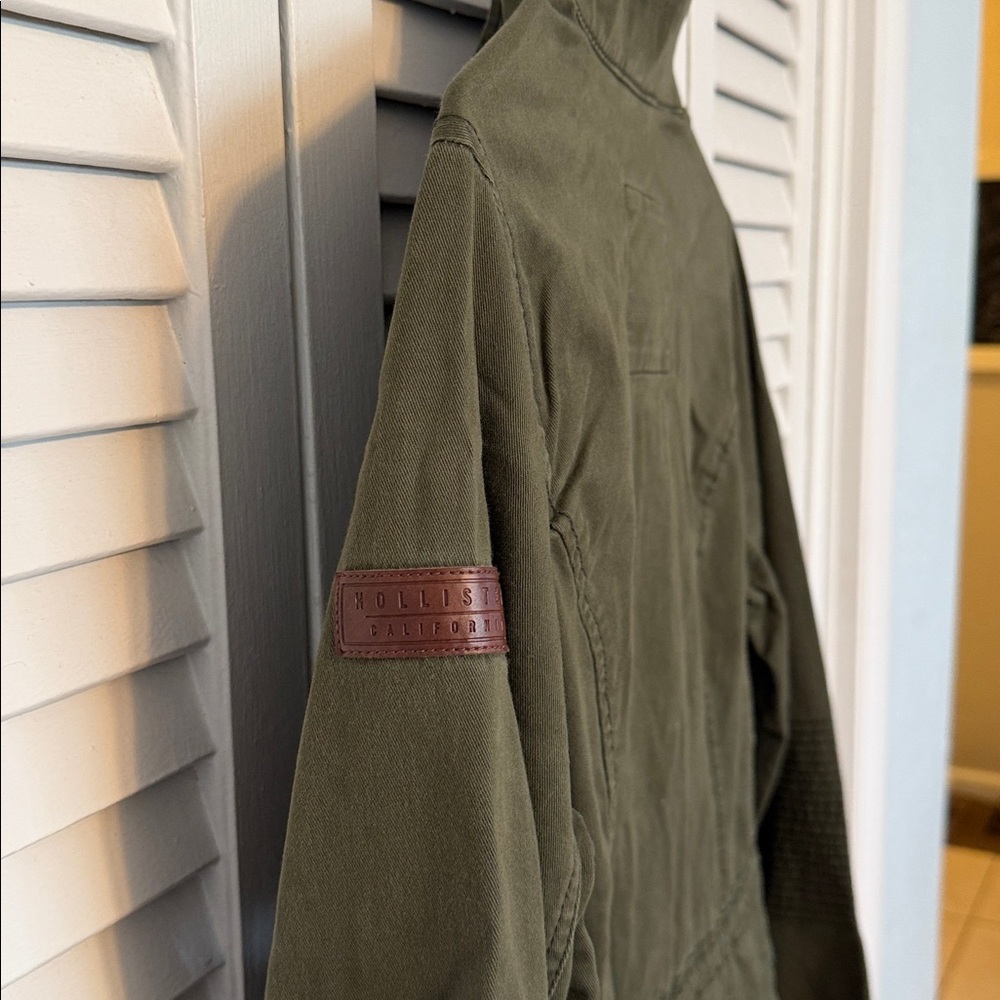 Hollister Olive Utility Jacket - Picture 3 of 7